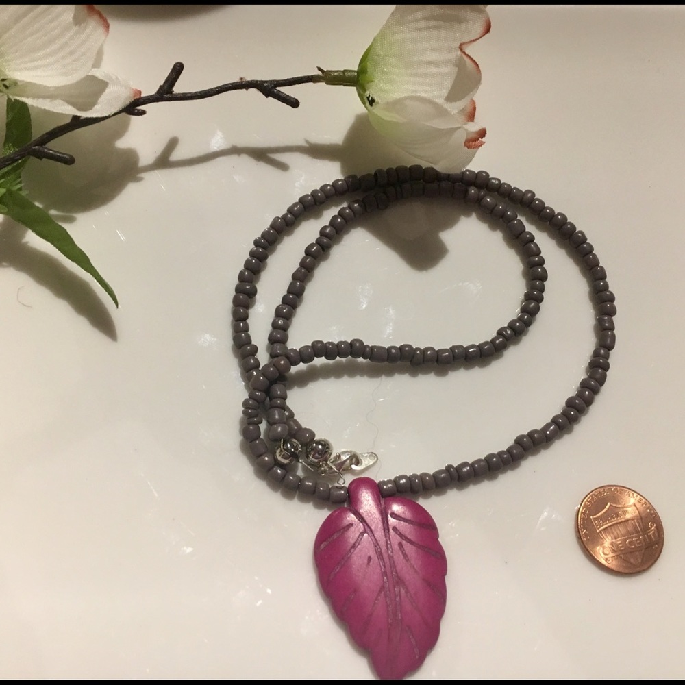 Hand made Magenta carved stone leaf necklace
